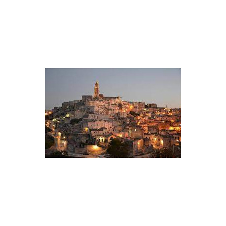 TRA I SASSI DI MATERA
